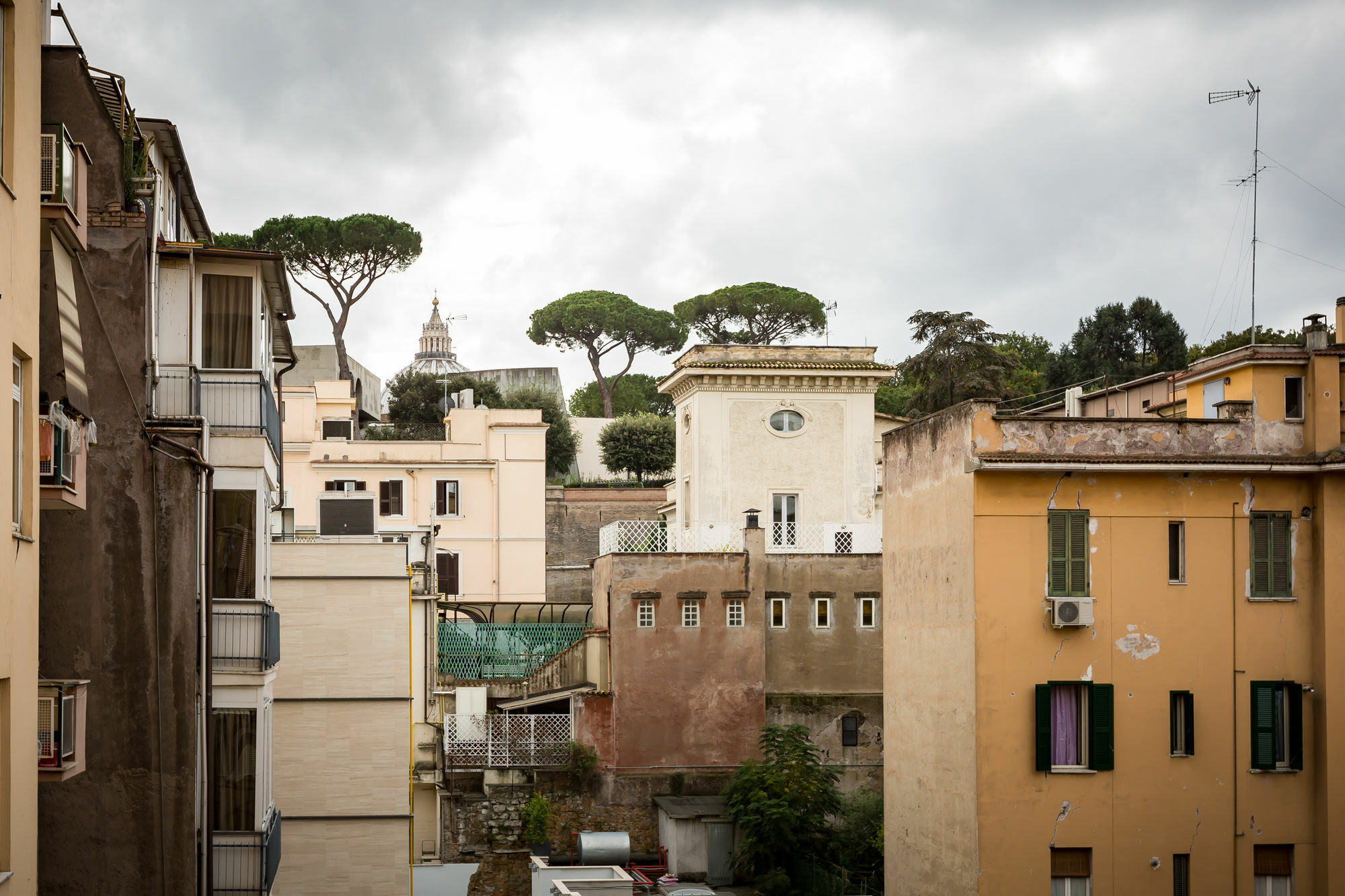 Rosso Charming Guest House Vaticano 로마 외부 사진